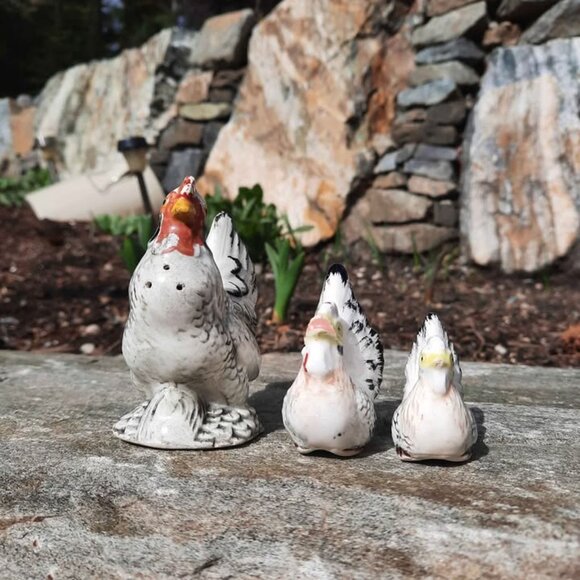Set of 3 VTG Porcelain Rooster/Chicken Figurines - Picture 6 of 9